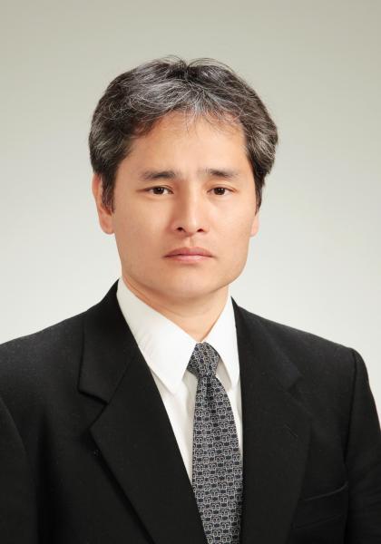 株式会社ニッセイ基礎研究所 金融研究部 主任研究員 チーフ債券ストラテジスト 千田　英明　氏