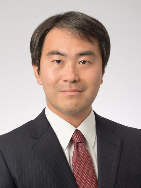 PwC弁護士法人 カウンセル弁護士 日比　慎　氏