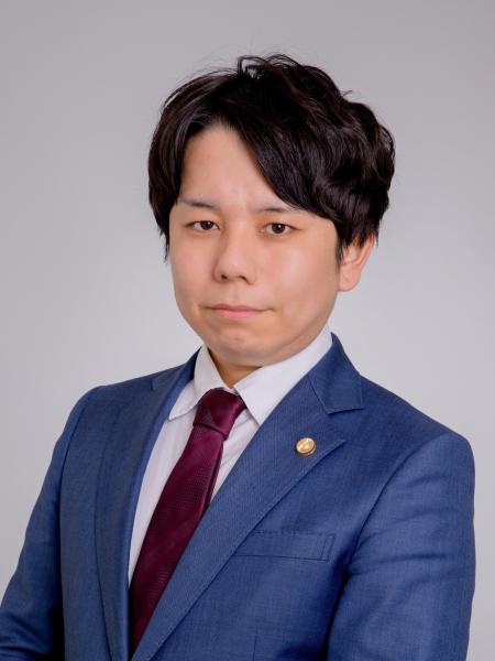 弁護士法人中央総合法律事務所 弁護士 佐藤　諒一　氏